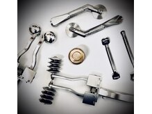 高田馬場名倉堂鍼灸接骨院/矯正に使用するローラー