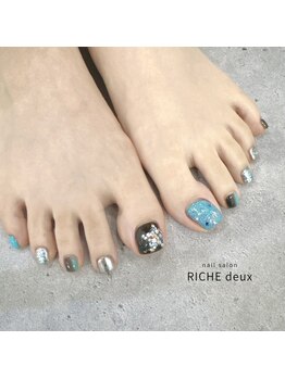 リッシュ ドゥ(RICHE deux)/キラキラ海ネイル