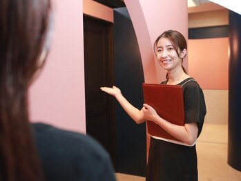 オルラプレ('olulapule)/トリートメントルームにご案内