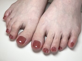 リード ネイル 大府店(LEAD Nail)の写真/足元美人になれちゃう♪足先まで気を抜かない方、手にはネイルができない方にも人気★足裏のマッサージも◎