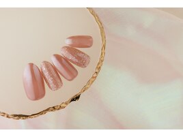 シンプルブラウンネイル