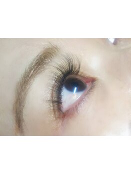 ボリュームのある目元にしたい