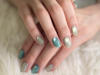 ミリミリネイル(MILI mili nail)/グリーンフラッシュネイル