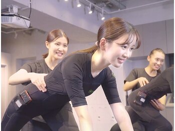 マシンピラティス×EMS　Evolv 神楽坂店【エボルブ カグラザカテン】の写真/【気になる部位を、狙い撃ち!】「EMS×マシンピラティス」で、ピンポイントに超効率アプローチ＼体験無料／