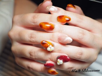 ネイルサロンアンドスクールエムズブロッサム(Nailsalon & school M's Blossom)/ジェルアートやり放題コース