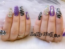 レヒネイル(LeHy nail)/ゼブラネイル