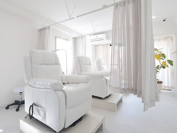 ベティ 立花店(betty)の写真/◇話題の＆Healthy導入サロン◇高い技術力と丁寧なカウンセリングで理想の目元に導きます☆モチの良さも◎