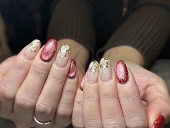 グロッシー ネイル 爪屋(Glossy nail)/施術者　MIYAKO