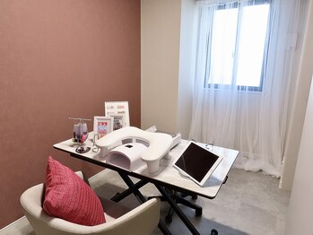 シー(see.)の写真/仕事帰りも◎23時まで年中無休！個室で贅沢ネイルを堪能♪自分磨きを応援します！★