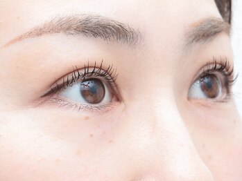 カウズ 武庫之荘(CAWS)の写真/【希少な次世代まつ毛パーマ導入】パリジェンヌラッシュで自まつ毛をケア♪ナチュラルで上品な目元に*