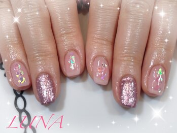 ネイルアンドまつ毛エクステ ルーナ 八王子店/☆シンプルハートネイル☆