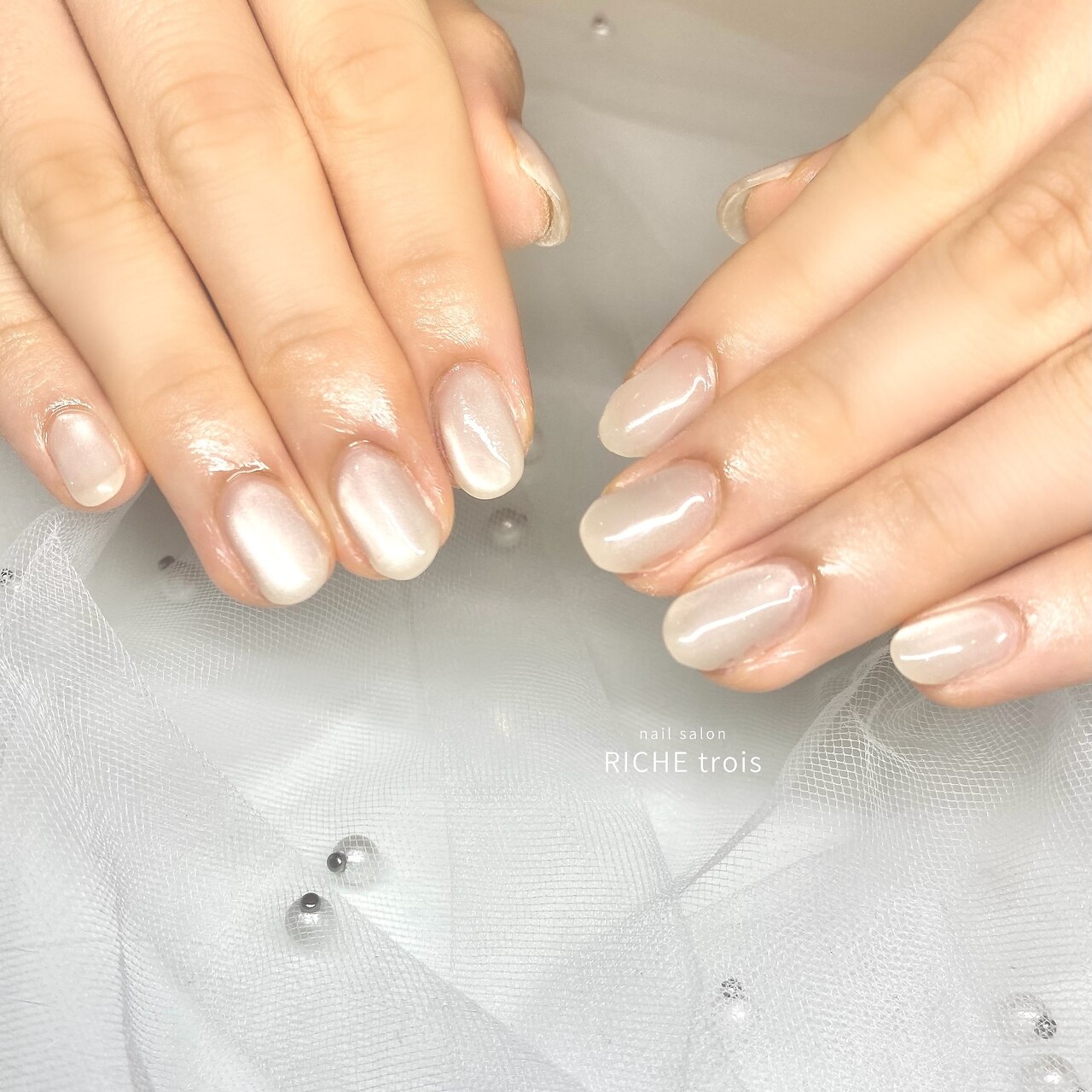 ベージュマグネットネイル 02 うるうる ちゅるん 秋 冬 韓国 ブライダル ベージュマグネットネイル 02 うるうる ちゅるん 秋 冬 韓国