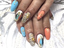 マニフィーク(magnifique)/派手カラーで夏らしく