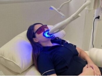 ホワイトニングショップ 京都駅前店の写真/【圧倒的スピード＆結果！】歯磨きで落ちない着色をセルフホワイトニングで白い歯に♪