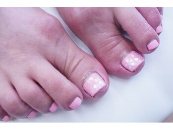 プチリリィ(Petit Lily)/フットネイルにも春を！