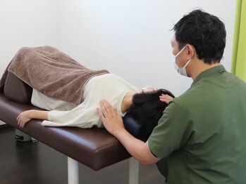 ととろまち整骨院の写真/辛い肩/重い腰痛を撃退！[骨盤矯正×深層指圧コース初回¥2980]歴25年のプロが原因を特定し根本から改善へ★