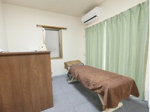 整体院リバース さいたまの雰囲気（完全個室のプライベート空間でゆったり施術をお受けできます。）