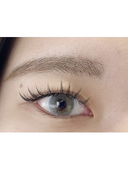 ボリュームのある目元にしたい