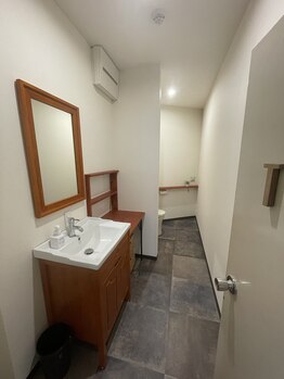 なか整骨院 鍼灸院/お手洗い【中板橋】