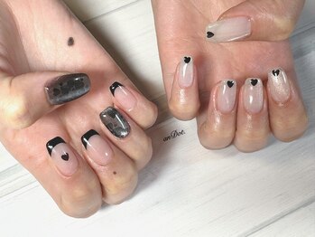 ブラックハートホロネイル