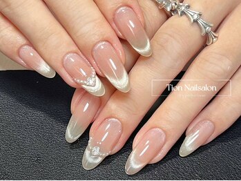 オンブレフレンチ・冬ネイル