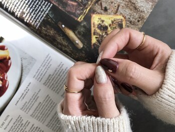 アプレラプリュイ シァル鶴見店(APRES LA PLUIE)の写真/JR鶴見駅直結☆《仕上がり・モチの良さ◎》大人女性におすすめ♪上品な"魅せる"ネイルをご提案