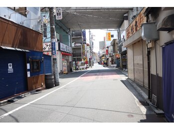 アイラッシュアンドヘアメイク チュラ(chula)/【道案内】5.日高屋を左手に