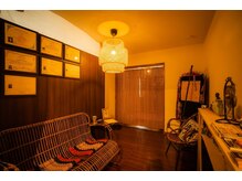 タイ古式ケロ(タイ古式KERO)/アジア色豊な待合室