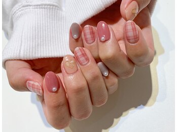 ネイルズ ララ(nails Lala)/チェックネイル