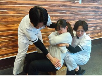 伏見桃山整骨院/腰痛の根本改善