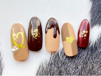 ターラ(Tara)/バレンタインネイル