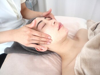 ビースキン 藤沢店(BeSkin)/ゴマージュ/ハーブピーリング