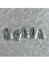 ビーラ(Bira)/定額ミドル/￥8200