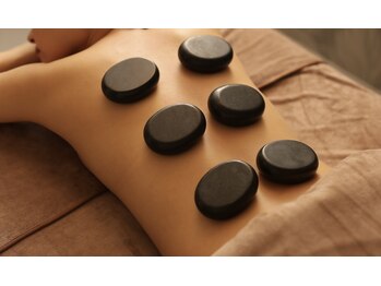 フローラ スパ(FLORA SPA)/温熱ホットストーン