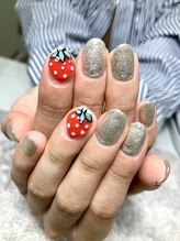ラキネイル(LAKI Nail)/いちごアート