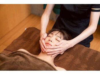 マロット 表参道店(Marott)/【Marott式】小顔矯正