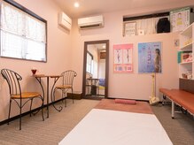 セラピーインカローズの雰囲気(癒しのプライベート空間でゆったりと施術を受けていただけます♪)