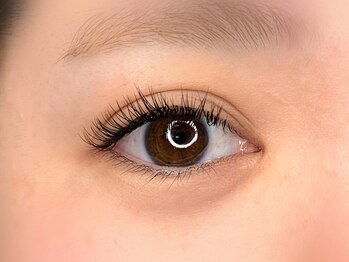 アッシュ 大森(Ash)/エクステ 140本 (片目70本)