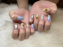 向日葵ネイル［横浜/横浜駅］