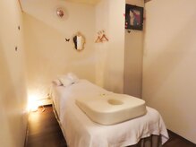 グリーンバレーの雰囲気（広々とした個室を完備。リラックスして施術をご堪能ください♪）