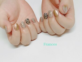 フランセス(Frances)/ヒョウ柄ネイル
