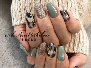 20/11/4　白べっ甲Nail