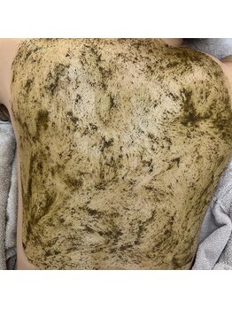 エリー(ERIE)/ハーブピーリング背中ケア