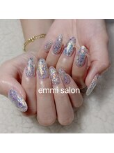 エミー(emmi)/