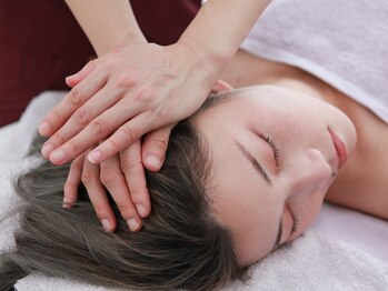 ヨギート(yogate)/リンパ/骨盤矯正/ヘッドスパ小顔