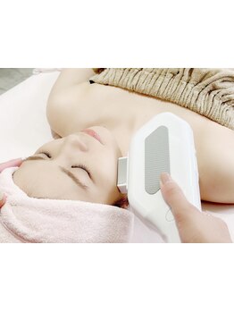 ゆったり空間で施術が受けられるサロン