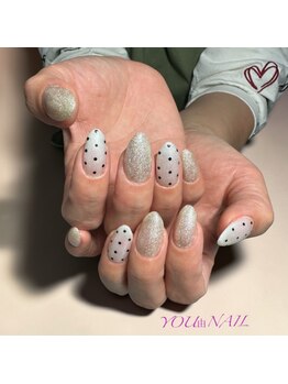 ユウネイル(YOU由NAIL)/繊細ラメ×大人ドットの春ネイル