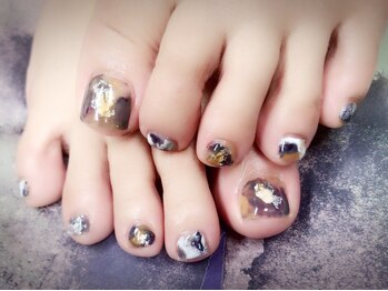 イビズ 新宿店(eviz)/フットネイル　ニュアンス