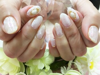 プルミエ ネイル(Premier Nail)/ホワイトクォーツ天然石ネイル