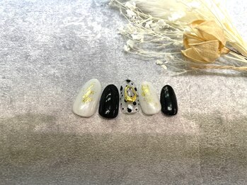 ネイル バズ(NAIL BUZZ)/初回ソフトジェルオフ込11000円